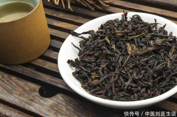 浩鼎中心 52岁大叔喝水只喝茶叶水，7个月后体检，医生疑惑：平时干啥了